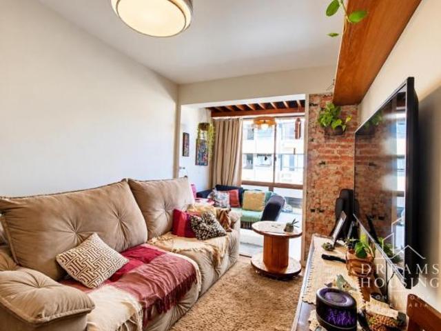 Apartamento Semimobiliado com 1 Dormitório e 1 Vaga no Santana