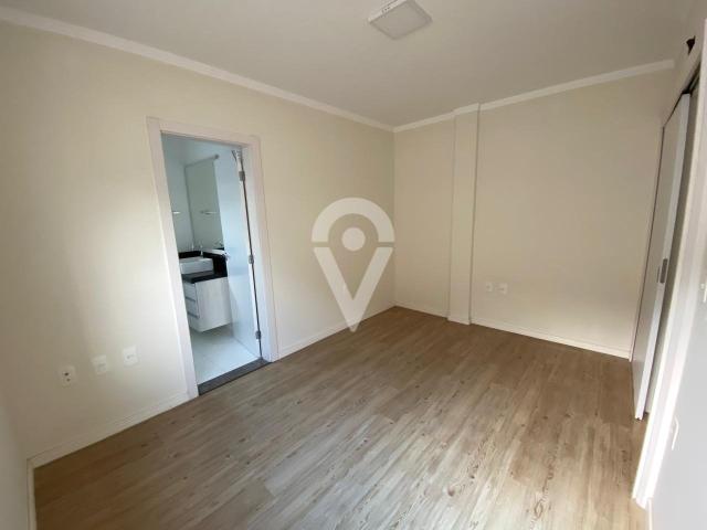 Apartamento semimobiliado com 2 suítes + 1 dormitório Centenário Jaraguá do Sul / SC