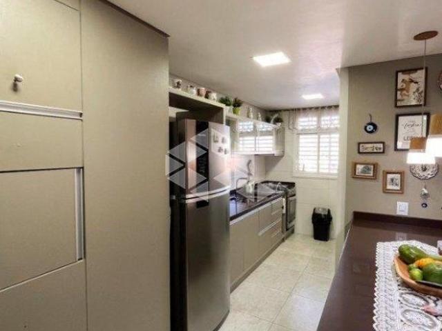Apartamento semimobiliado com 3 dormitórios, sendo 1 suite no Bairro Santo Inácio