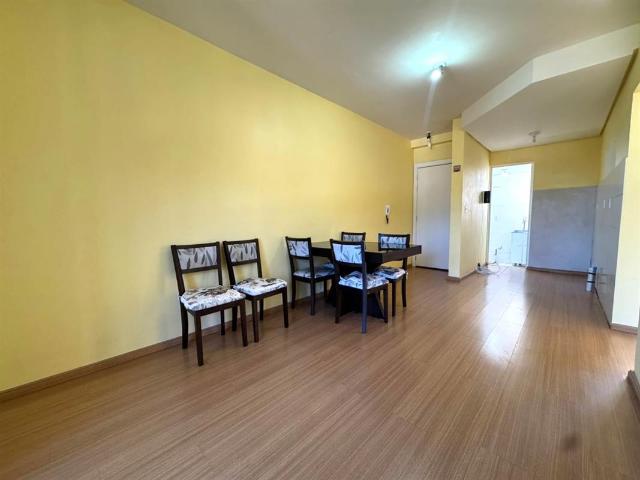Apartamento Semimobiliado