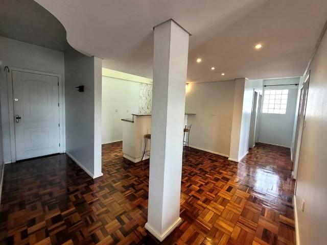 Apartamento Semimobiliado