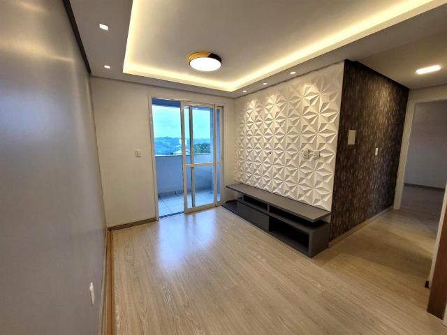 Apartamento Semimobiliado