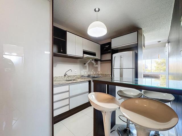 APARTAMENTO SEMIMOBILIADO