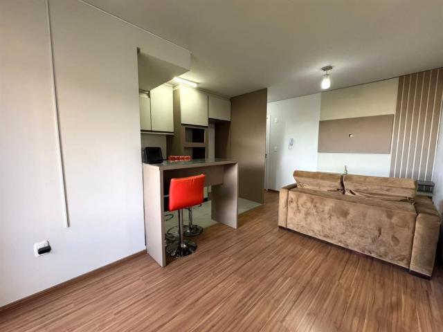 Apartamento Semimobiliado