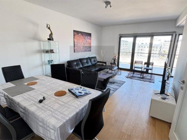 Apartamento, Seixal