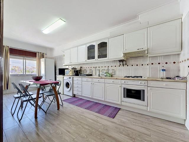 Apartamento, Aldeia de Paio Pires