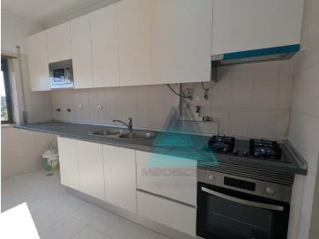 Apartamento SETÚBAL T3 Remodelado com BOAS ÁREAS