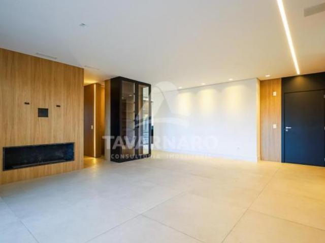 Apartamento sétimo andar Torre Lucca Masini