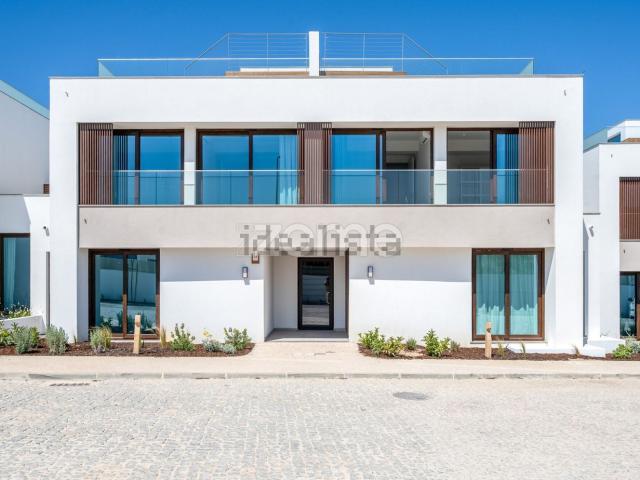 Apartamento, Sines
