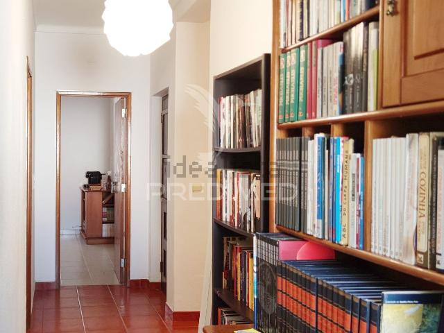 Apartamento, Sines