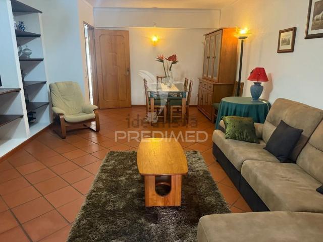 Apartamento, Sines