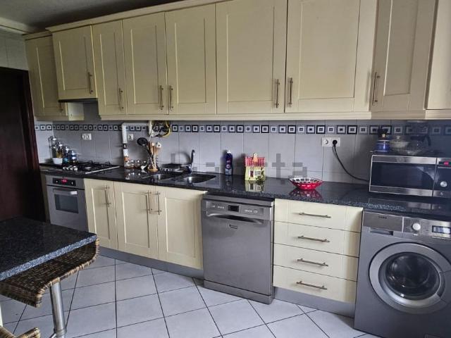 Apartamento, Sines