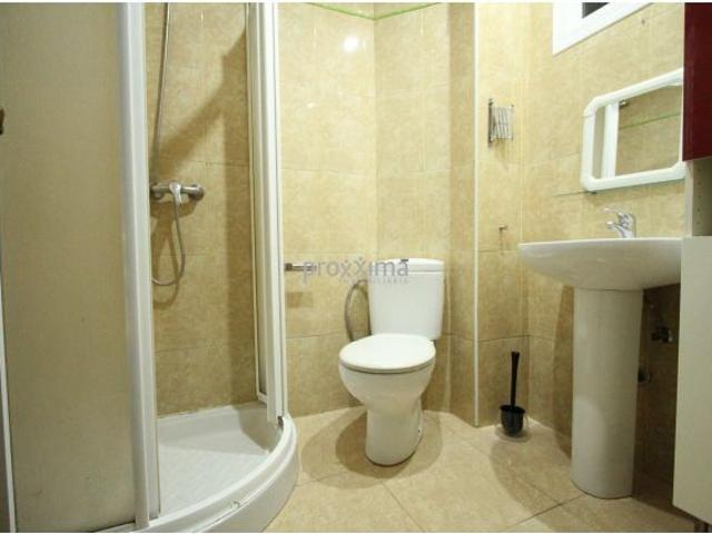 ¡Apartamento Singular en Planta Baja para Estancias Cortas!