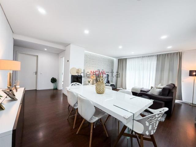 Apartamento, Sobrado