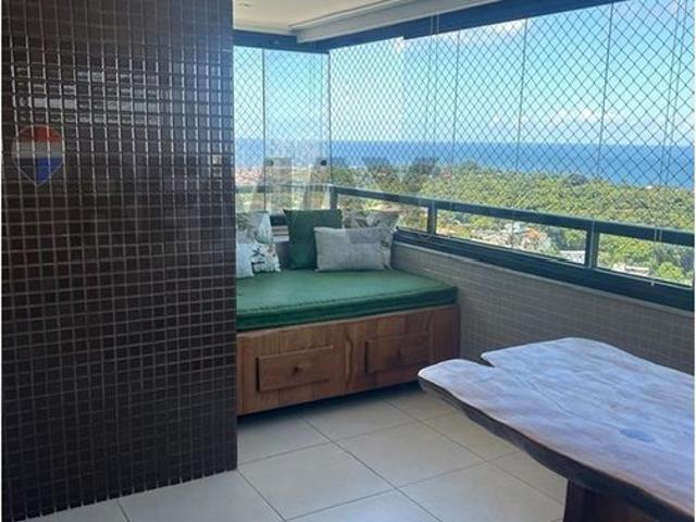 Apartamento sofisticado, com vista mar livre e estrutura completa na Federação