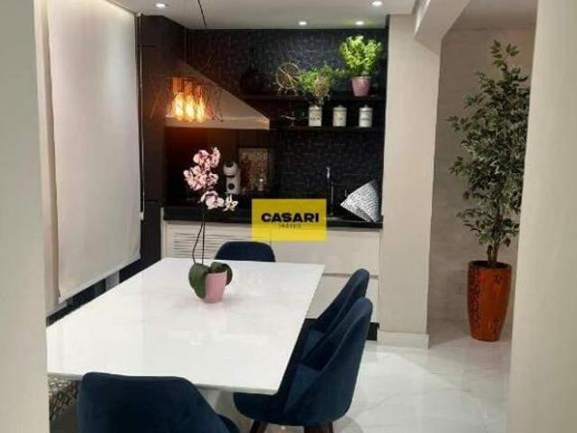 Apartamento Sofisticado Mobiliado à Venda | 2 Suítes, Depósito e Condomínio Completo