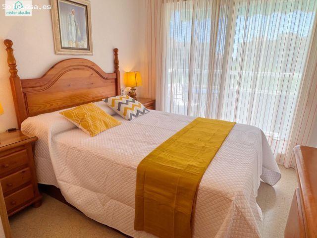 APARTAMENTO SOLEADO CON DOS TERRAZAS Y PISCINA EN PLAYA DE MUCHAVISTA