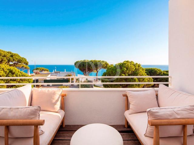 Apartamento sofisticado com vista para o mar no Algarve 120m² Albufeira e Olhos de Água