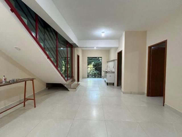 Apartamento Subsolo à Venda no Bairro Rochedo