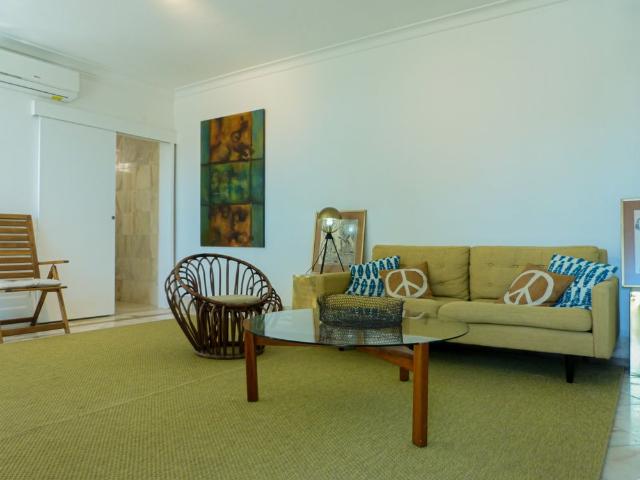 Apartamento/Moradia T1 no Monte Estoril com móveis