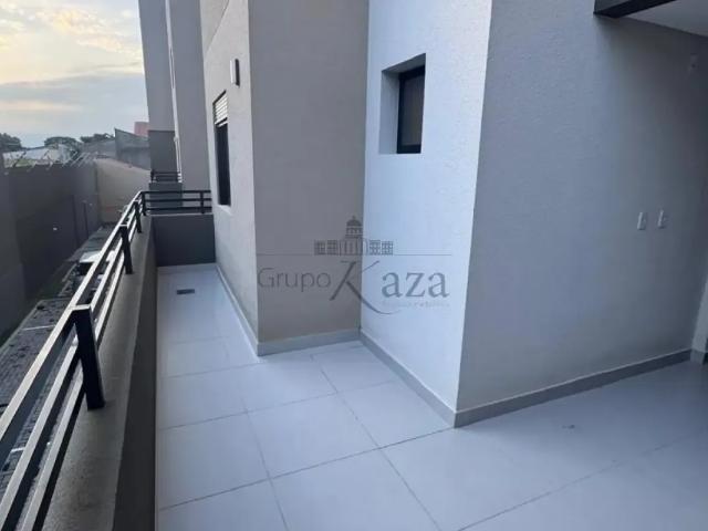 Apartamento/Padrão No bairro Jardim São Vicente Portal das Oliveiras Residence 2 Dormitórios 65m²