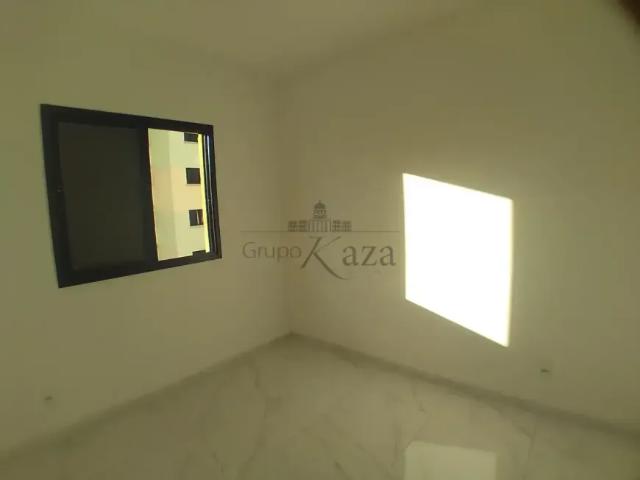 Apartamento/Padrão Residencial No bairro Jardim América Edifício Vale das Flores