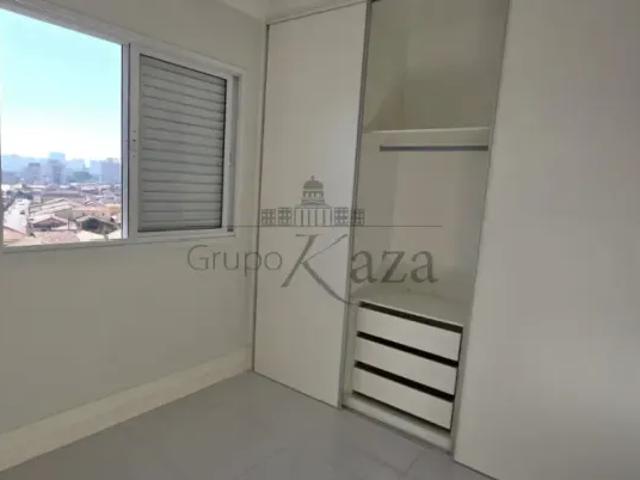 Apartamento/Padrão Residencial No bairro Jardim das Indústrias