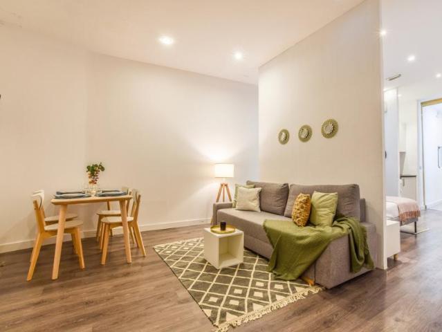 Apartamentos 3 Dormitorio Madrid Madrid ES77945363