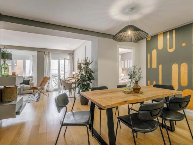 Apartamentos 3 Dormitorio Madrid Madrid ES100812536