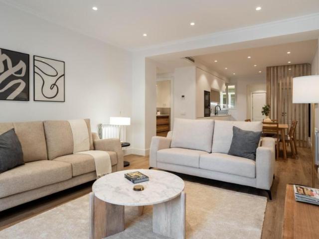 Apartamentos 3 Dormitorio Madrid Madrid ES103256526