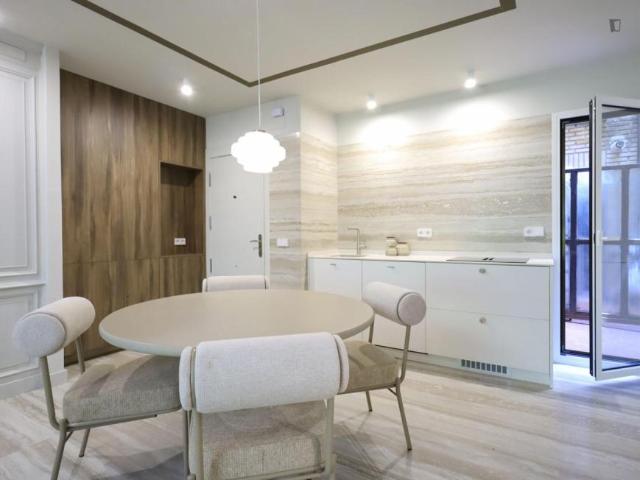 Apartamentos 3 Dormitorio Madrid Madrid ES103263122