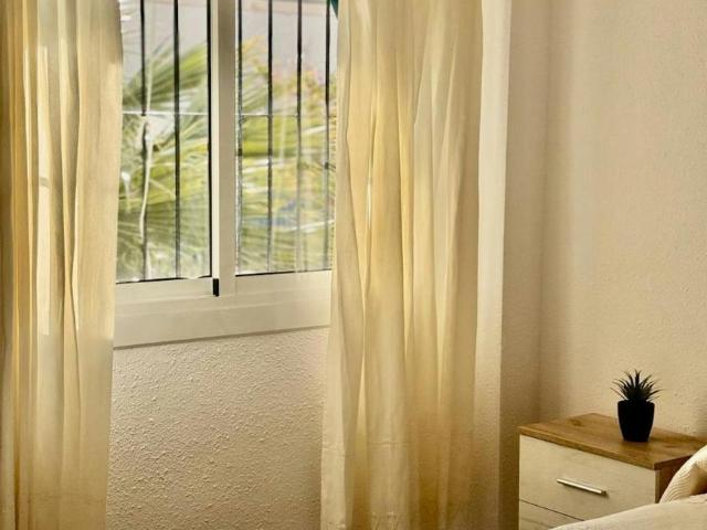 Apartamentos 3 Dormitorio Alicante Alicante ES105544284