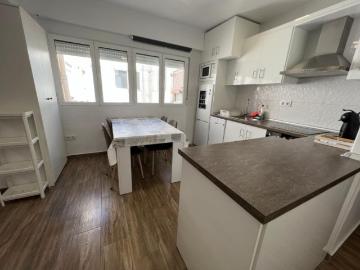 Apartamentos 3 Dormitorio Almeria Almeria ES99387898