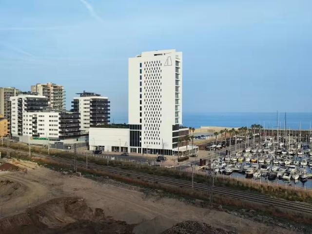 Apartamentos 3 Dormitorio Badalona Badalona ELS96887387