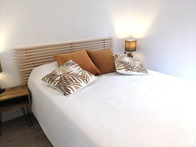 Apartamentos 3 Dormitorio Barcelona Barcelona ES99385173