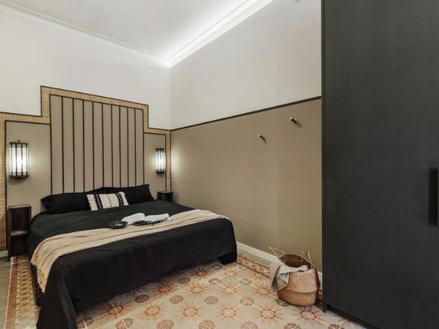 Apartamentos 3 Dormitorio Barcelona Barcelona ES103571220