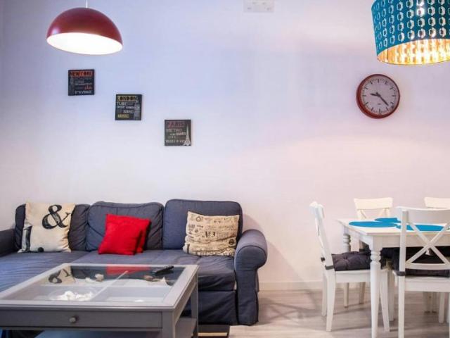 Apartamentos 3 Dormitorio Barcelona Barcelona ES104825925