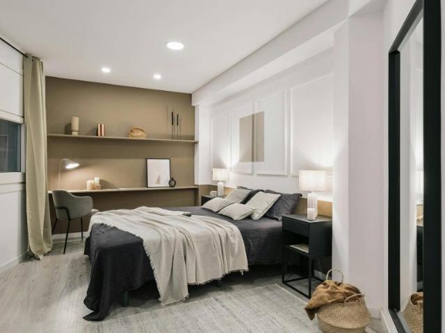 Apartamentos 3 Dormitorio Barcelona Barcelona ES105049180