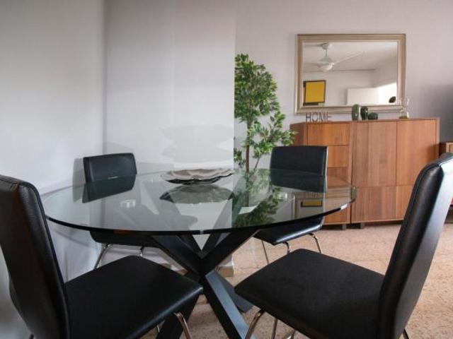 Apartamentos 3 Dormitorio L'Hospitalet De Llobregat L'Hospitalet De Llobregat ES70431105