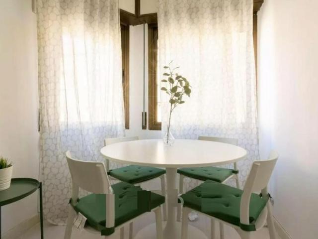 Apartamentos 3 Dormitorio L'Hospitalet De Llobregat L'Hospitalet De Llobregat ES104003954