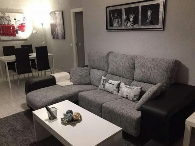 Apartamentos 3 Dormitorio Santa Marta De Tormes Santa Marta De Tormes ES105250312