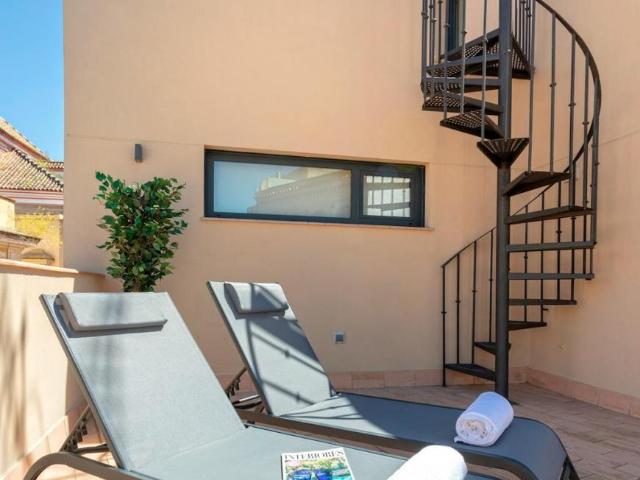 Apartamentos 3 Dormitorio Sevilla Sevilla ES90738356