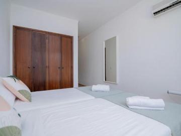 Apartamentos 3 quarto, Lagoa Lagoa 8400 525 ES77738144