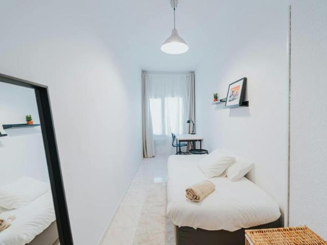 Apartamentos 1 Dormitorio Madrid Madrid ES104107657
