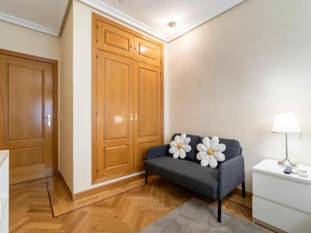 Apartamentos 1 Dormitorio Madrid Madrid ES104364617