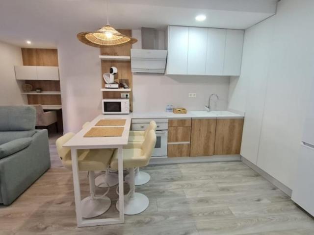 Apartamentos 1 Dormitorio Almeria Almeria ES105488069