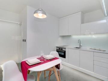 Rua Pinheiro Borges, Alfragide, Amadora, Distrito de Lisboa