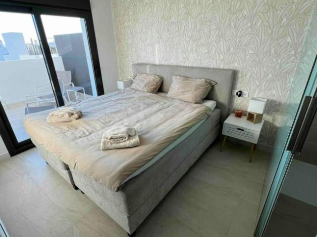 Apartamentos 2 Dormitorio Alicante Alicante ES103372447