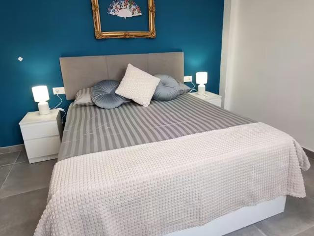 Apartamentos 2 Dormitorio Almería Almería ELS97637132