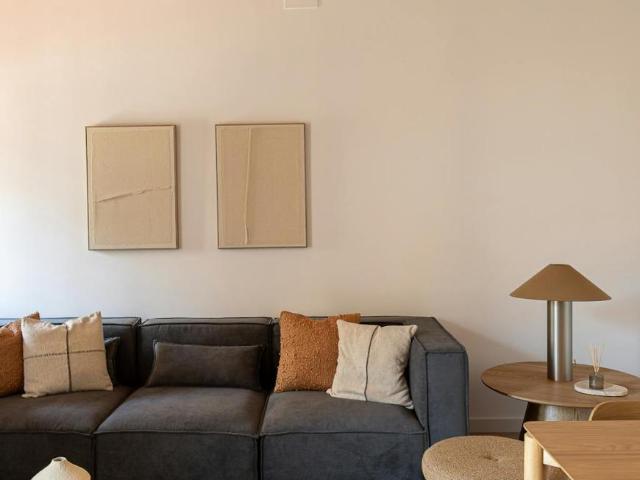 Apartamentos 2 Dormitorio Barcelona Barcelona ES94963007